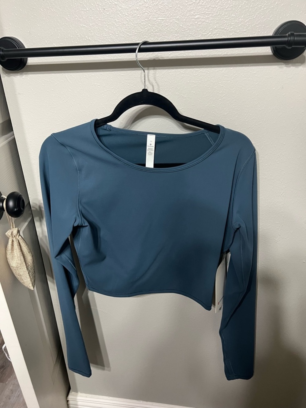 lululemon athletica Long-Sleeve Crop Top in Teal Blue